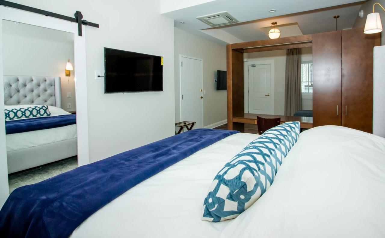 The Colonial Inn ฮิลส์โบโร ภายนอก รูปภาพ